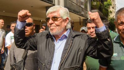 En una asamblea, Moyano expuls� a Balazic dirigente investigado por el fraude de US$10.000.000 al sindicato de camioneros