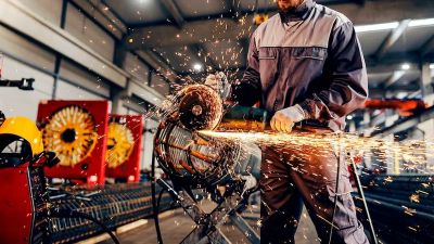 La industria metal�rgica sigue en rojo, acumul� una ca�da del 5,7% en el primer semestre y pide medidas �para poder sostener el empleo�
