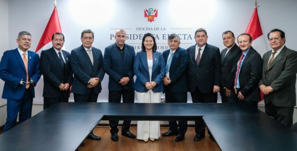 Per� | Keiko Fujimori acuerda con evang�licos conmemorar �Acci�n de Gracias� el 30 de julio