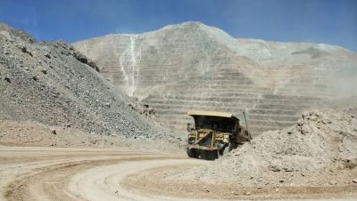 En Olavarr�a, las mineras aceleran los despidos ante el colapso de la construcci�n