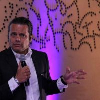 Desde el gremio de farmac�uticos, Peretta advirti� que �lo que hace Sturzenegger es una estafa, va a terminar preso por la desregulaci�n de medicamentos�