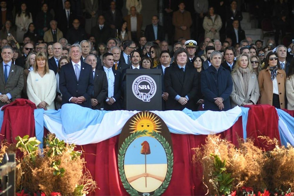 Entre R�os particip� del acto inaugural de la Exposici�n Rural 2026