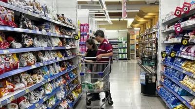 El consumo como reflejo de una econom�a partida y una sociedad m�s desigual: �por qu� el INDEC dice que mejora?
