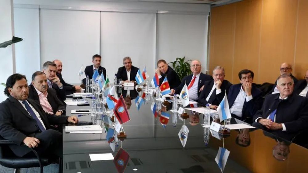 Gobernadores retoman cumbres con agenda de demandas a la Naci�n