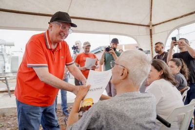 El gobierno de Misiones entreg� t�tulos de propiedad y fortaleci� el acceso al agua potable en Garup�