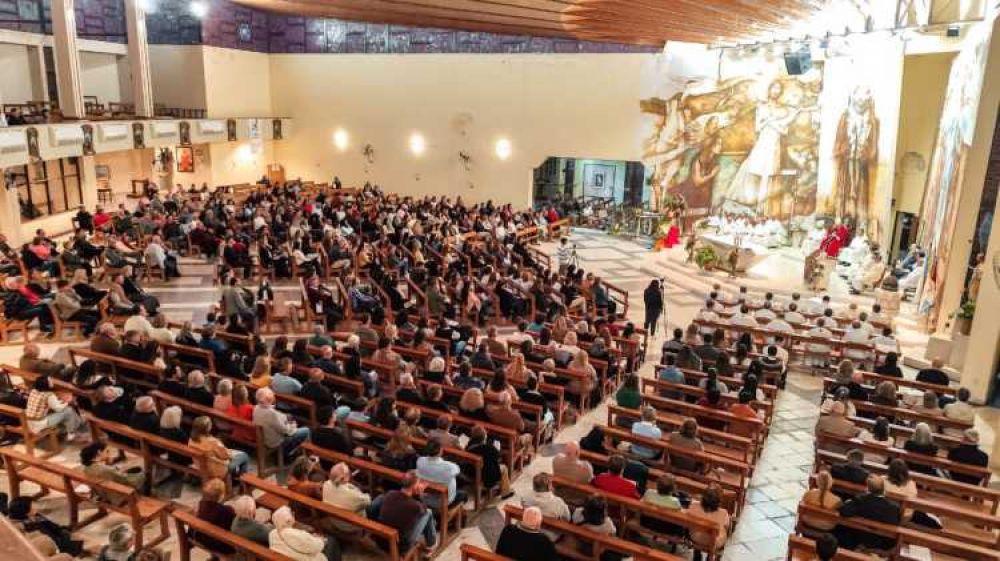 San Francisco abri� su primer s�nodo con un llamado a caminar guiados por el Esp�ritu