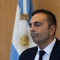 Cordero reapareci� para decir que �hay creaci�n de empleo� pero los informes que publica su propia cartera lo desmienten