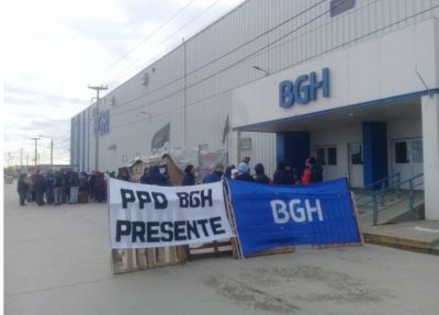 A pocos d�as de retomar la actividad, BGH activ� 24 despidos y desde la UOM advierten que hay 500 m�s en riesgo