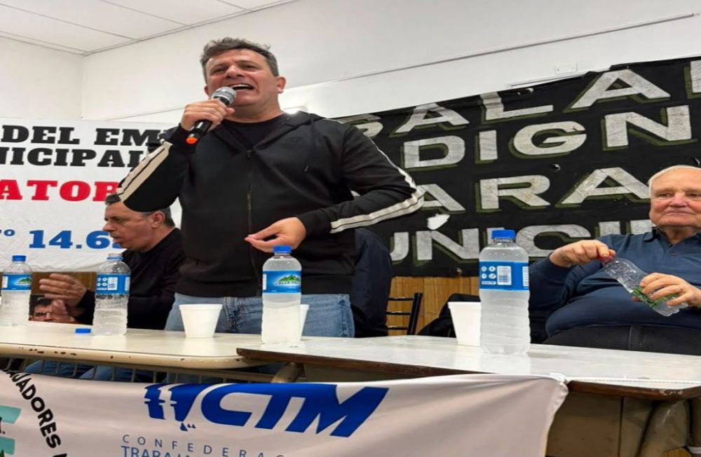 In�dito: La FESIMUBO lanz� un plan de lucha �total, permanente y prolongado� para los municipales de la Provincia de Buenos Aires