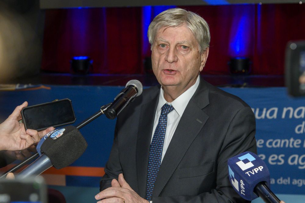 El gobernador Ziliotto habl� ante la prensa sobre temas de gesti�n y pol�tico partidarios