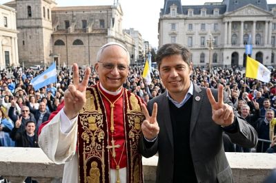 La visita del Papa y una oportunidad para Kicillof de anotar un gol de media cancha