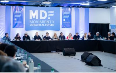 Katopodis y Bianco salieron a recorrer la Cuarta secci�n antes del primer plenario del MDF