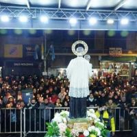 Miles de fieles iniciaron la fiesta de San Cayetano con la apertura del santuario