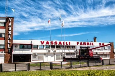 Vassalli entra en una etapa decisiva de su venta y prometen el pago de los sueldos 24 horas despu�s de que se concrete
