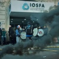 Crisis de la seguridad social: 1.200.000 personas se quedaron sin cobertura y tensionan el sistema p�blico