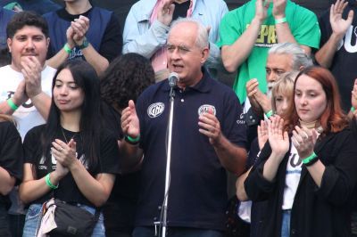 El Gobierno convoc� a la paritaria y FATUN ratific� acciones de su Plan de Lucha