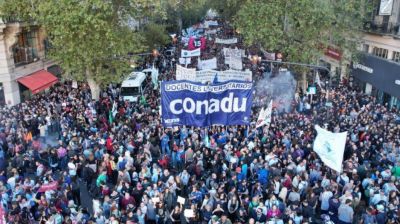 Universidades: CONADU profundiza el plan de lucha ante casi 300 d�as de incumplimiento de la Ley de Financiamiento