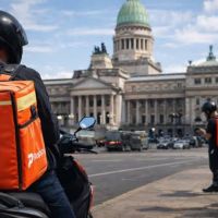 Reforma laboral: c�mo cambi� el trabajo de los repartidores de Rappi y PedidosYa