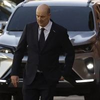 Con Karina Milei a la cabeza, pero sin foto, la mesa pol�tica respald� a Federico Sturzenegger