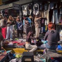 La informalidad laboral crece entre mujeres adultas y j�venes y triplica los niveles de pobreza