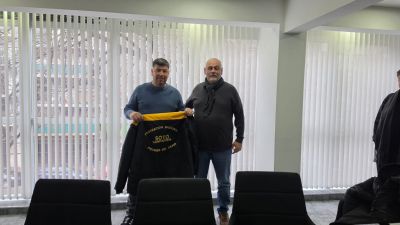 Cristian Jer�nimo recibi� al gremio de peones de taxis y avanzan en un frente com�n con la CGT para regular las aplicaciones de transporte