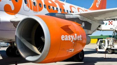 Auxiliares de vuelo de EasyJet en Francia har�n una huelga de 48 horas por sus condiciones laborales