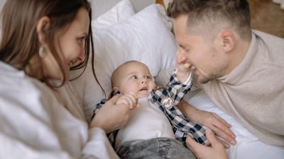 Ca�da de la natalidad: los argentinos quieren hijos, pero la econom�a y la vivienda los frenan