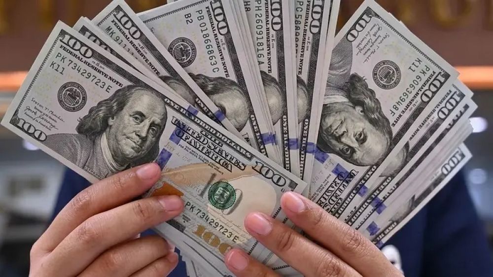 El super�vit de Vaca Muerta se us� para la dolarizaci�n del ahorro y el pago de dividendos