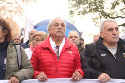 El empresario que llora por la crisis pero evita cumplir la ley: La AOT apunta contra Will Der por los 120 despidos