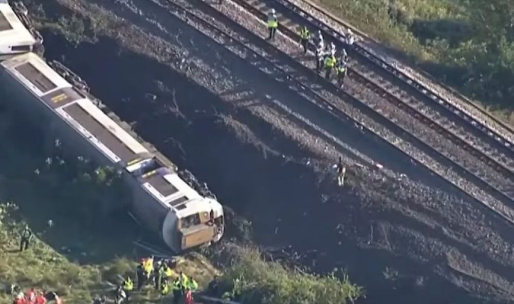 La ITF expres� su solidaridad con trabajadores ferroviarios de Inglaterra y pasajeros tras el descarrilamiento de un tren