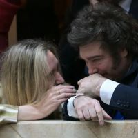 Tras diez d�as de encierro, Milei sale de Olivos para un discurso protocolar