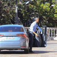 El socio de Menem dijo que su empresa �trabaj� para OSPRERA aunque los datos lo ponen en duda y se llev� casi $300 millones con los que compr� un BMW y un Mercedes Benz