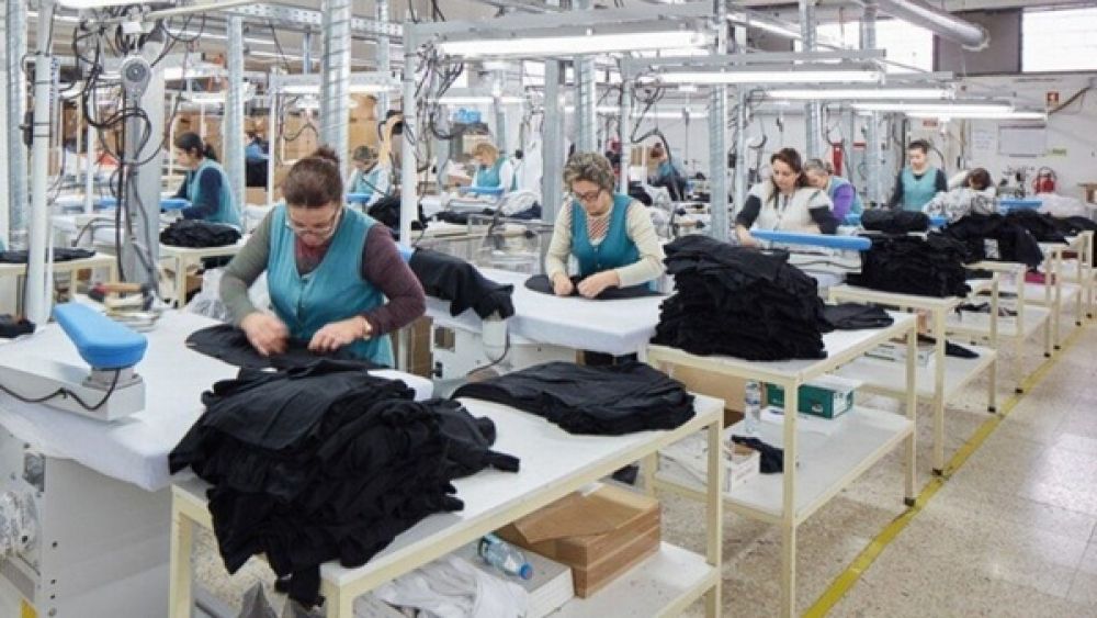 La industria encabeza la p�rdida de empleo formal y las empresas no esperan una recuperaci�n r�pida