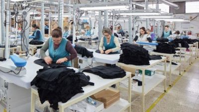 La industria encabeza la p�rdida de empleo formal y las empresas no esperan una recuperaci�n r�pida