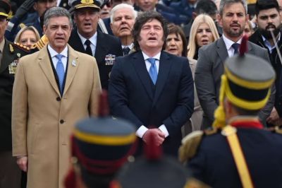 Javier Milei reapareci� en el homenaje a San Mart�n con un discurso de tono electoral y gestos hacia el Pro