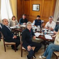 El Gobierno re�ne a la mesa pol�tica y Diego Santilli recibe a gobernadores para avanzar con la agenda legislativa