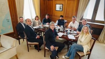 El Gobierno re�ne a la mesa pol�tica y Diego Santilli recibe a gobernadores para avanzar con la agenda legislativa