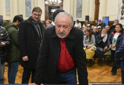 Hugo Yasky denuncia un �agujero negro� financiero: �El Estado tiene que intervenir para cortar el c�rculo de endeudamiento�