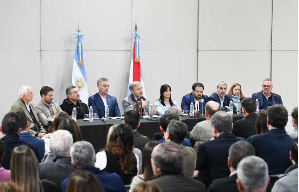 Rogelio Frigerio puso en marcha el operativo para lograr su reelecci�n como gobernador de Entre R�os en 2027