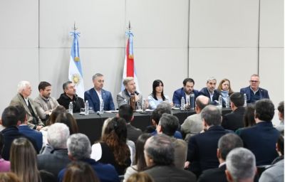 Rogelio Frigerio puso en marcha el operativo para lograr su reelecci�n como gobernador de Entre R�os en 2027