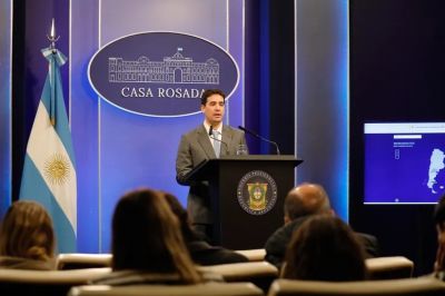 La maldici�n del vocero: Adri�n Ravier, otro dolor de cabeza para Javier Milei