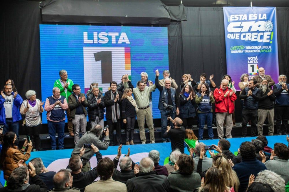 Con un padr�n de casi 1.4 millones de afiliados y un mano a mano entre Godoy y Carboni, la CTA Aut�noma renovar� sus autoridades en todo el pa�s