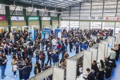 Signo de crisis: la Ciudad promocion� puestos de trabajo en una Expo Empleo y se anotaron 10 mil personas