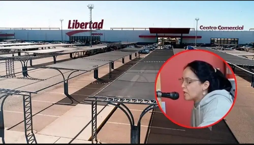 �Se�ores clientes, los vamos a extra�ar�: el triste mensaje de una empleada que anunci� por altavoz el cierre del �ltimo Hipermercado Libertad
