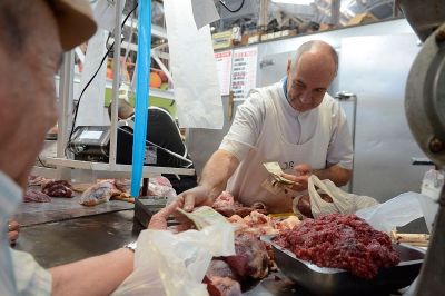 El consumo de carne cay� 12% desde enero y los argentinos comen casi 5 kilos menos que el a�o pasado