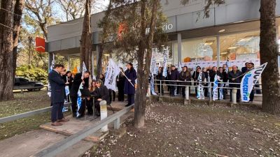 Tucum�n: En solidaridad por el cierre del Hipotecario, el viernes habr� paro de todos los bancos en la primera hora de atenci�n