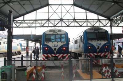 Septiembre llega con nuevos aumentos en el transporte y vuelve a golpear el bolsillo de los trabajadores