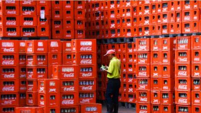 Arca Continental, embotelladora de Coca-Cola, prepara bono de 5,000 MDP en la bolsa mexicana
