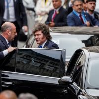 Milei se muestra hiperactivo: reordena la tropa, retoma la agenda internacional y vuelve a recorrer el interior