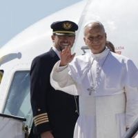 Llego la segunda avanzada del Vaticano y se define la agenda